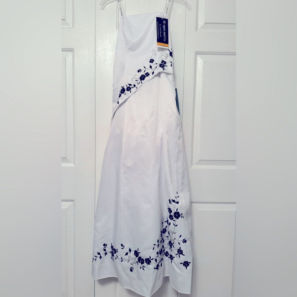 Morgan & Co. Formal Ballgown sz 3/4